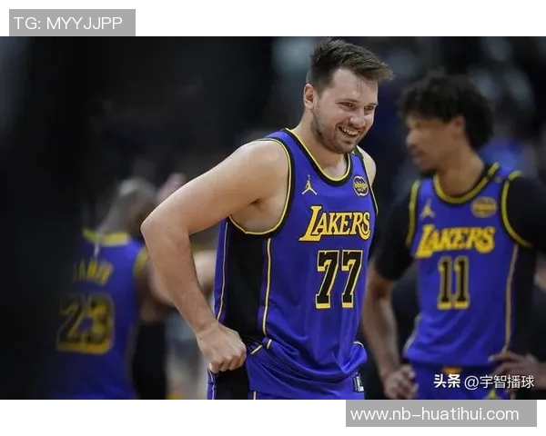 东契奇赛前状态良好决定出战球队配合默契多次命中三分球